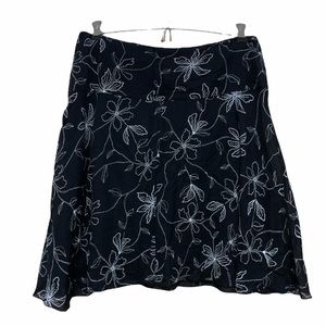 Floral print skirt